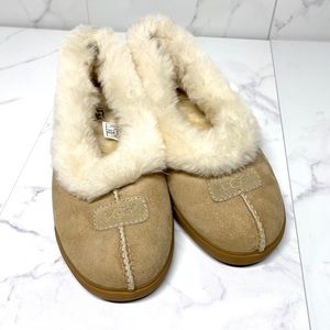 Ugg s/n 1871 slippers Sz. 8